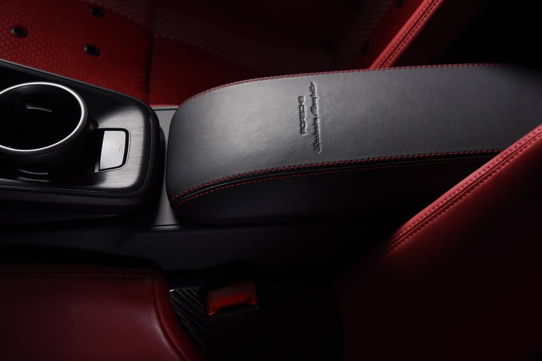 2022 Porsche 911 GT3 Touring — photo 24
