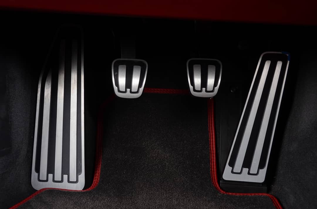 2024 Porsche 911 Targa 4 GTS — photo 27