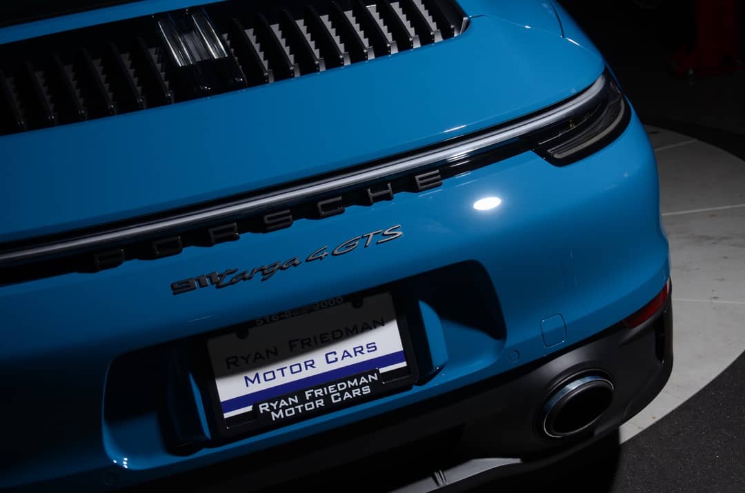 2024 Porsche 911 Targa 4 GTS — photo 37