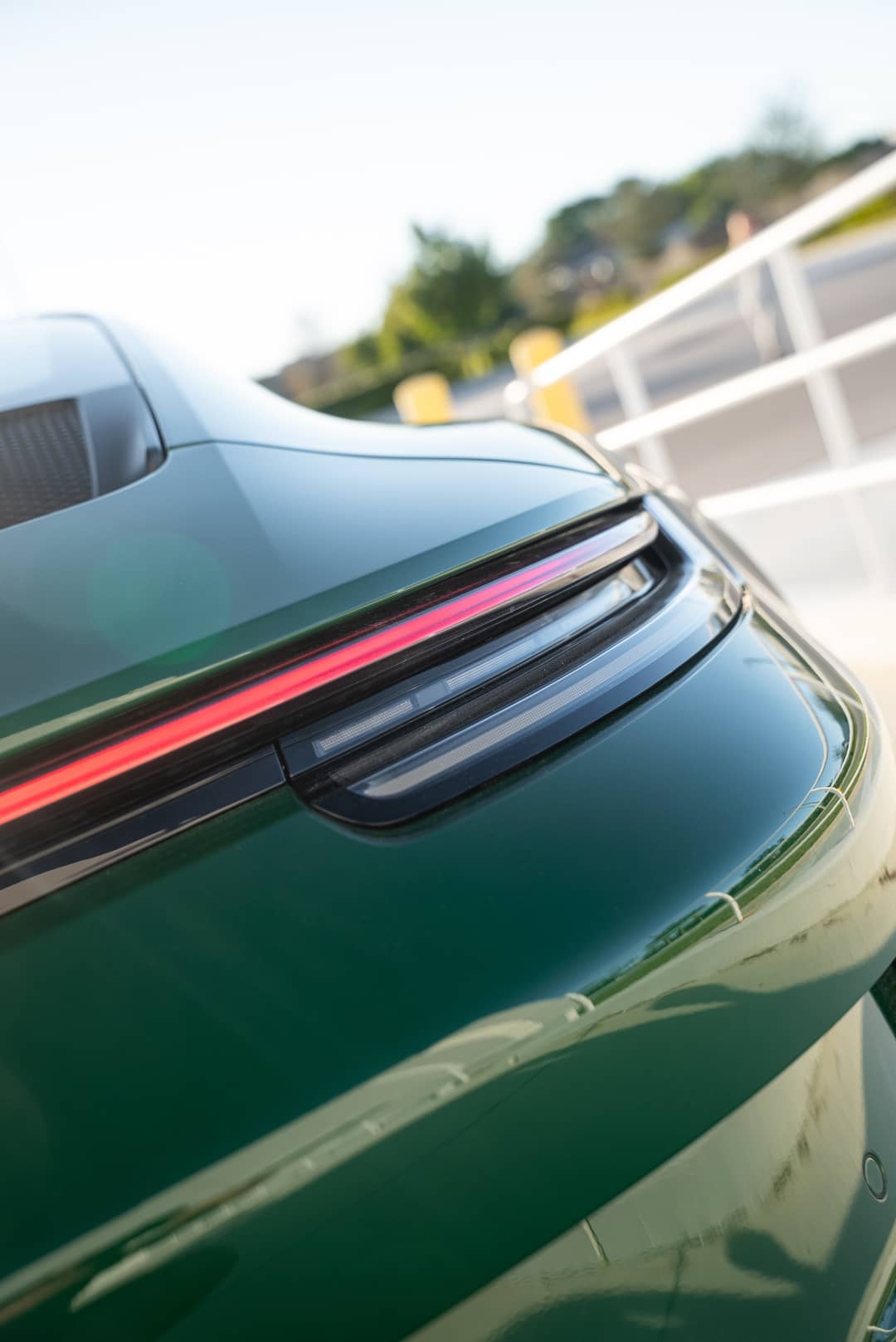 2022 Porsche 911 GT3 Touring — photo 12
