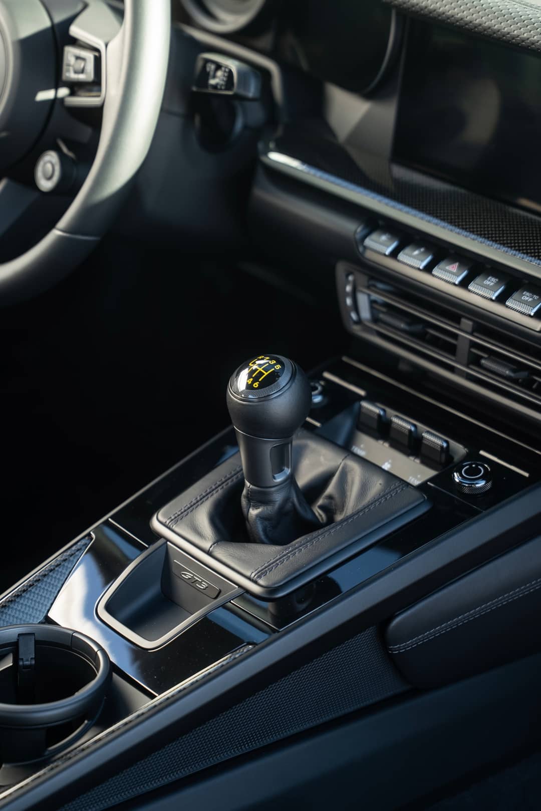 2022 Porsche 911 GT3 Touring — photo 17