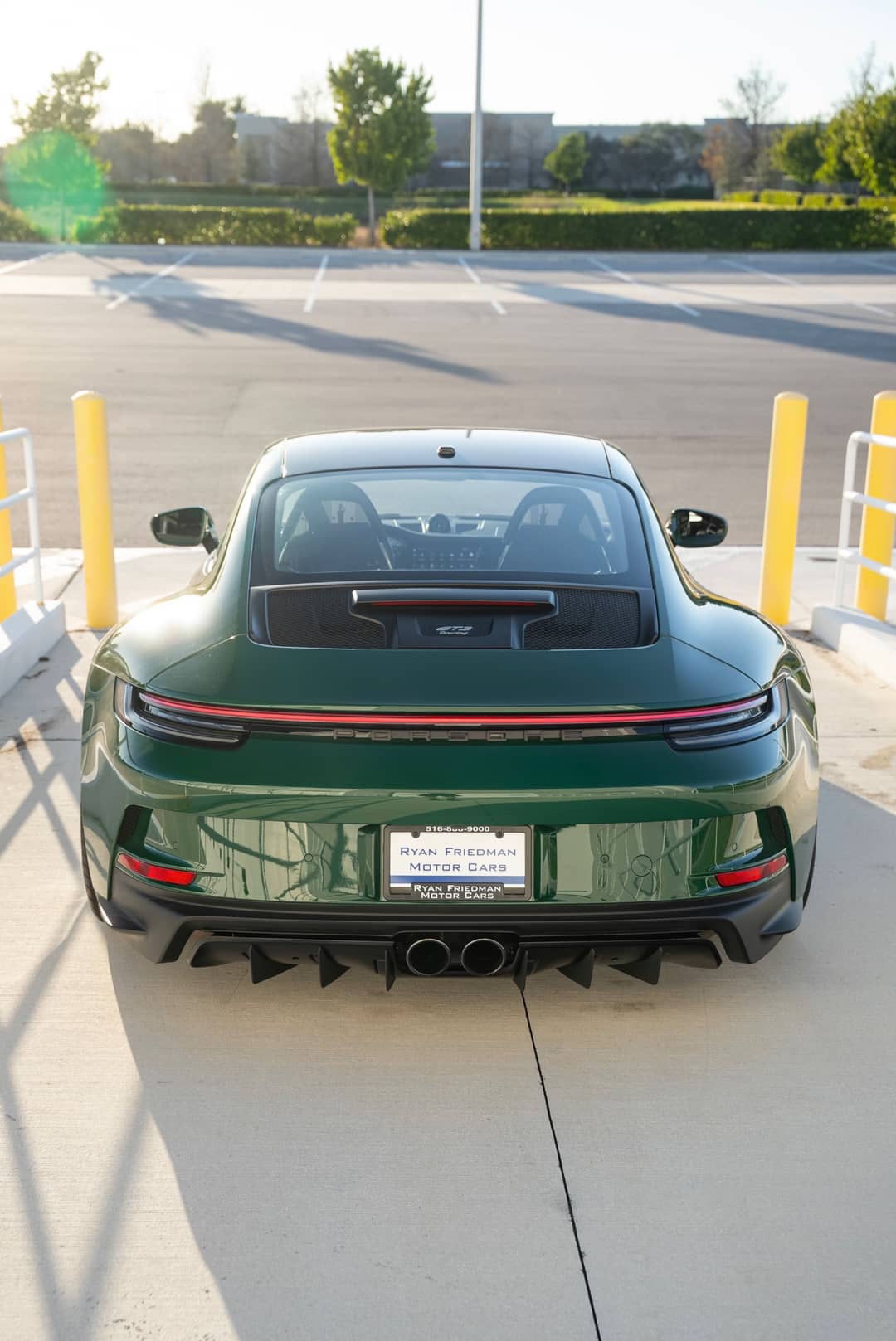 2022 Porsche 911 GT3 Touring — photo 3