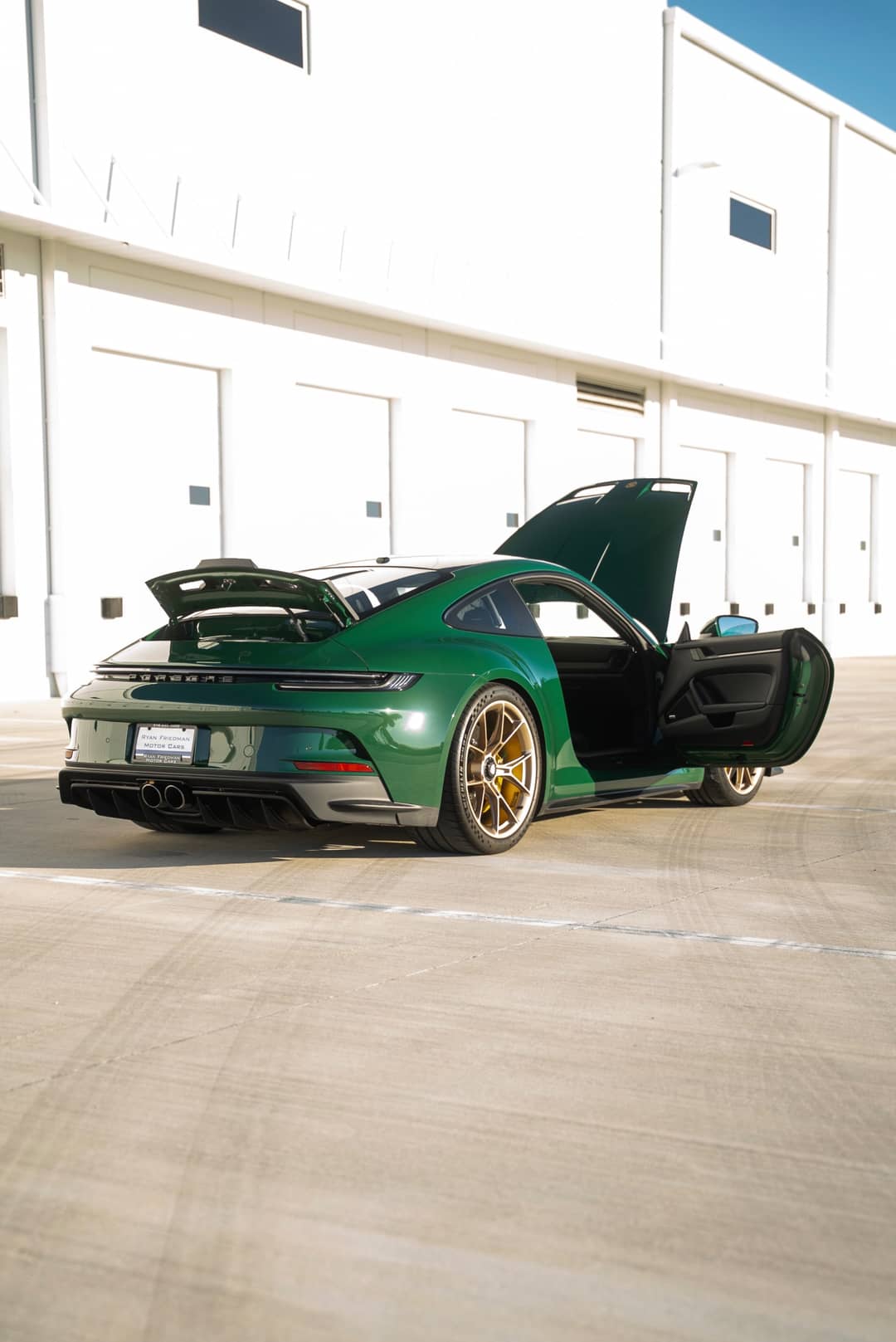 2022 Porsche 911 GT3 Touring — photo 33