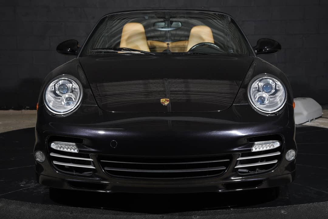 2011 Porsche 911 Turbo S — photo 11