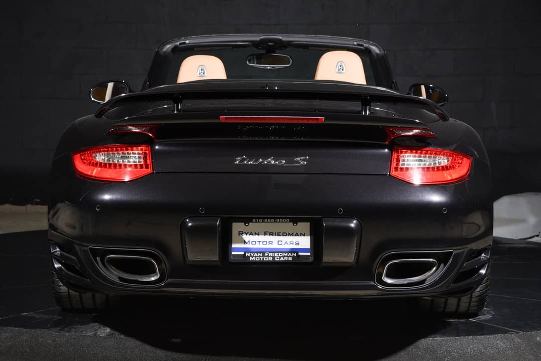 2011 Porsche 911 Turbo S — photo 12