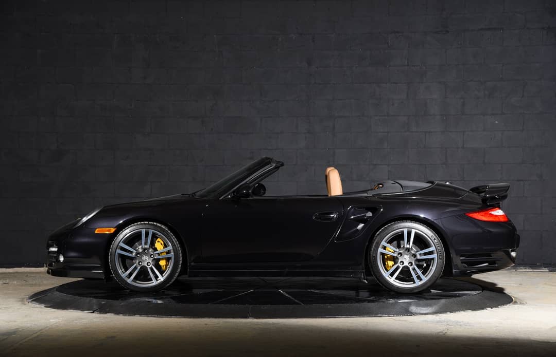 2011 Porsche 911 Turbo S — photo 13