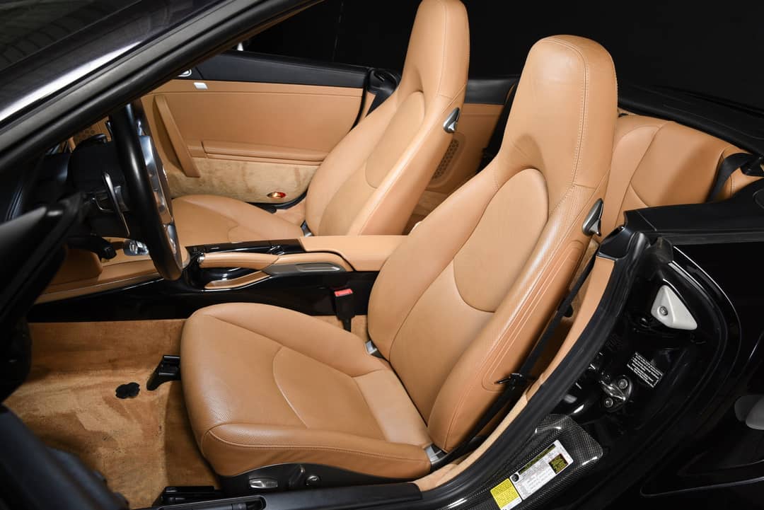 2011 Porsche 911 Turbo S — photo 26