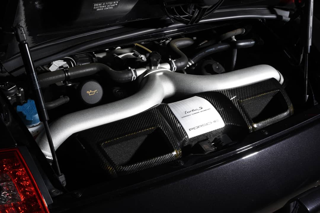 2011 Porsche 911 Turbo S — photo 31