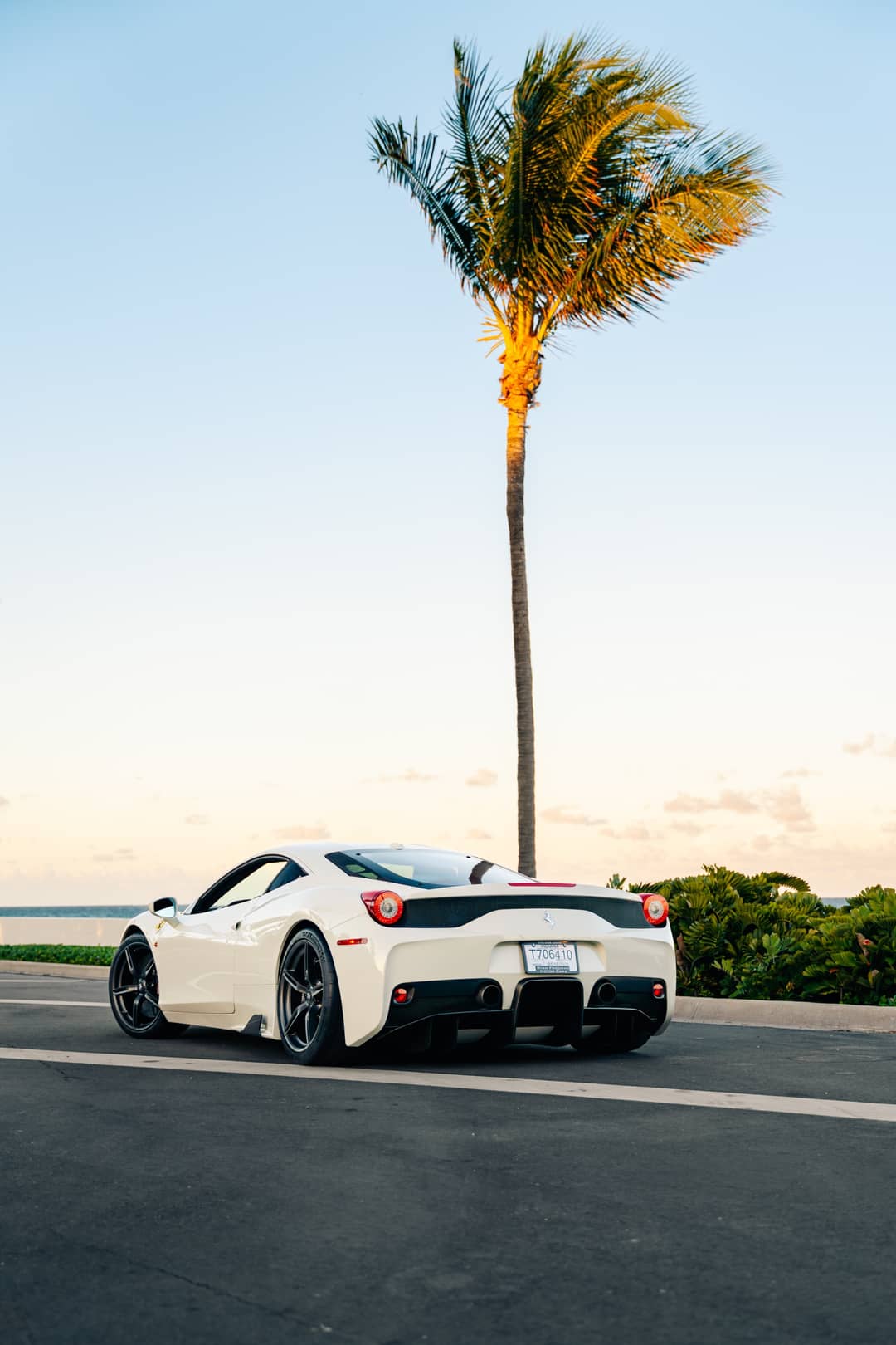 2015 Ferrari 458 Speciale — photo 20