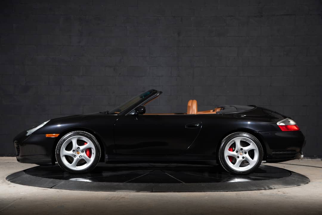 2004 Porsche 911 Carrera 4S — photo 13