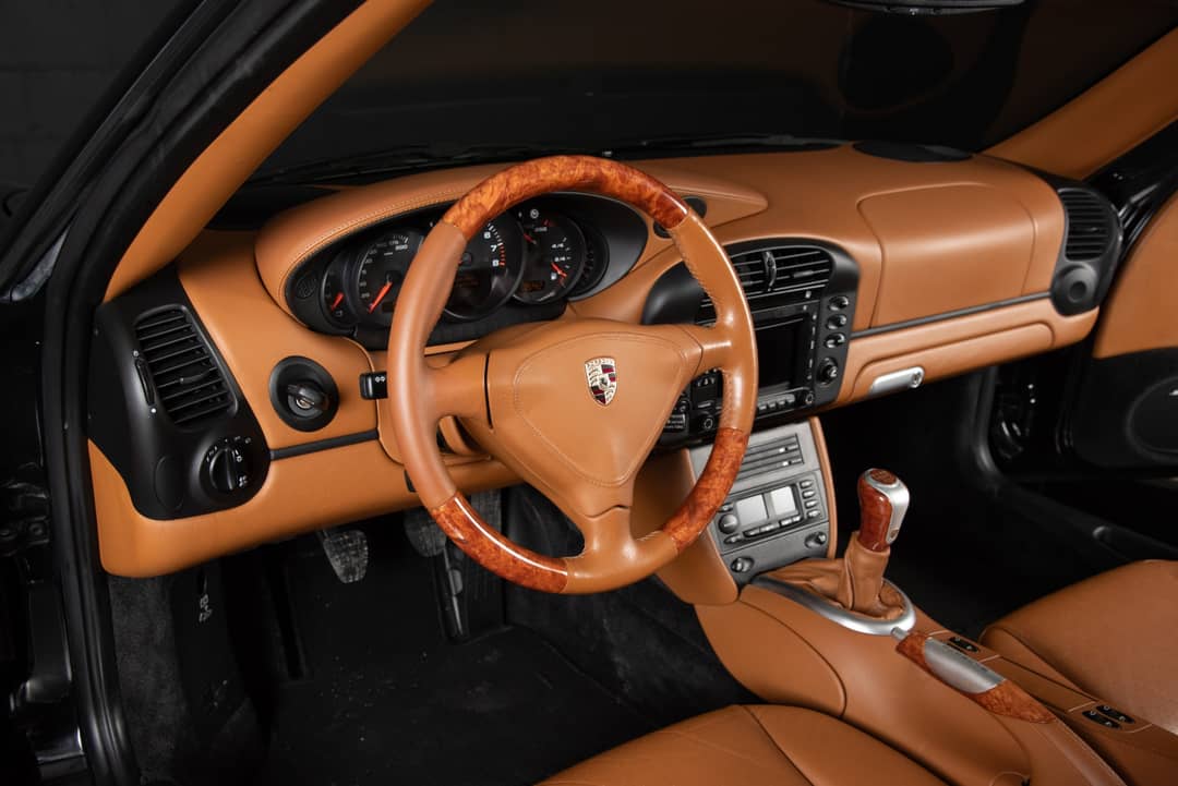 2004 Porsche 911 Carrera 4S — photo 20
