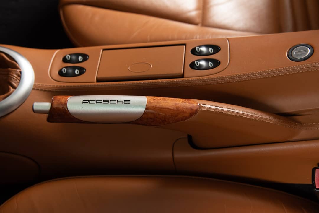 2004 Porsche 911 Carrera 4S — photo 27