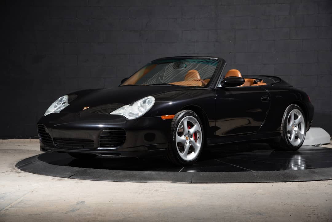 2004 Porsche 911 Carrera 4S — photo 10