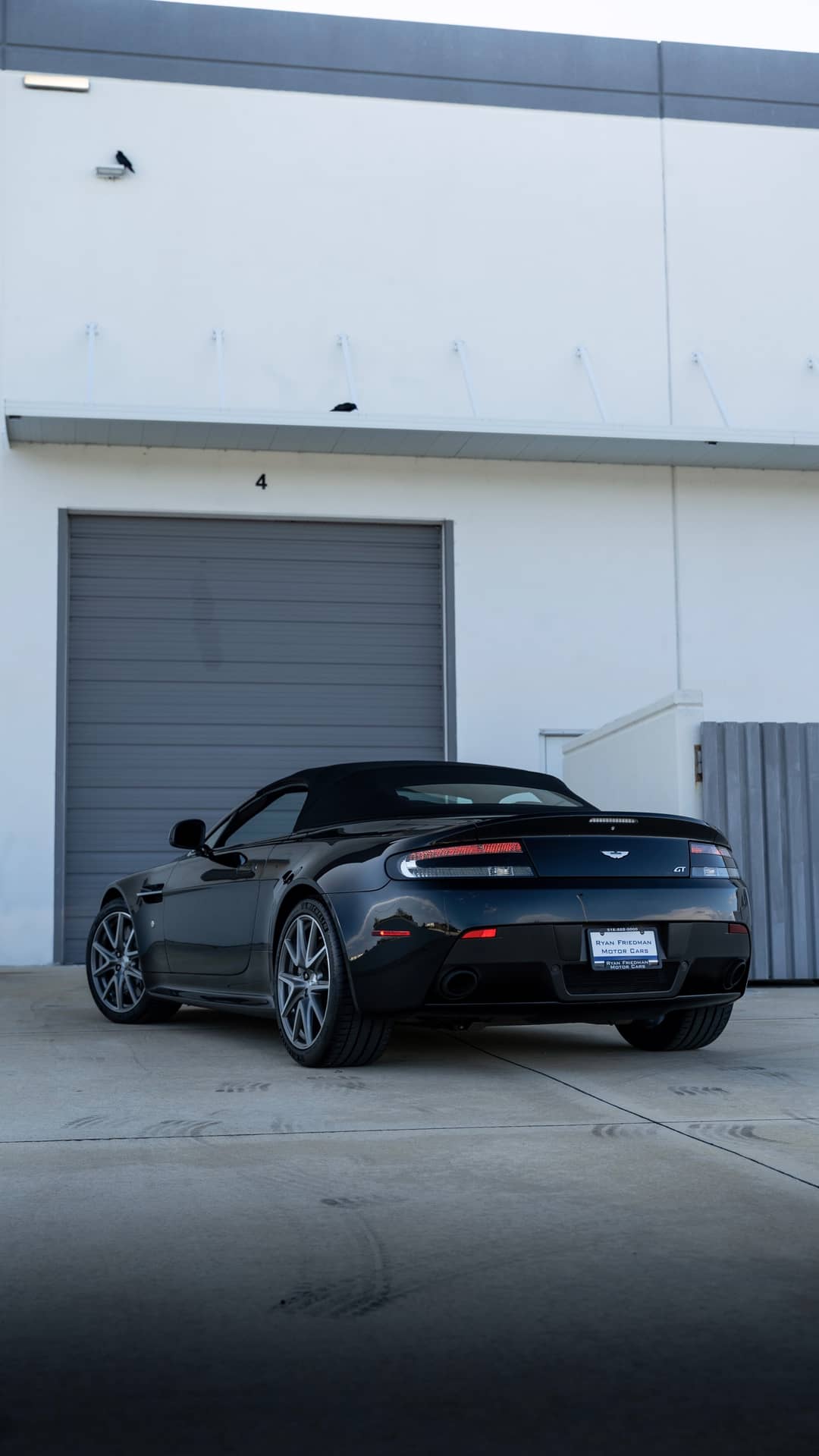 2015 Aston Martin V8 Vantage GT Roadster — photo 13