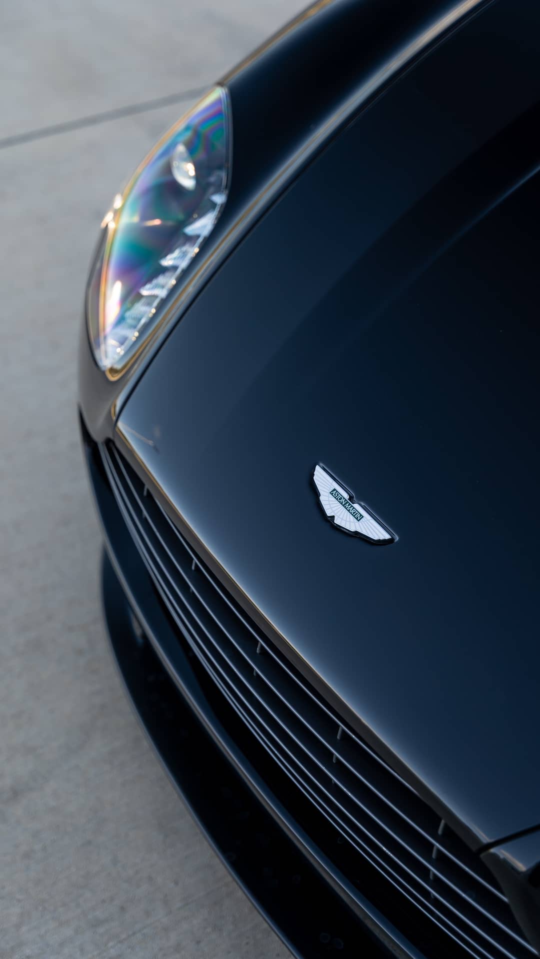 2015 Aston Martin V8 Vantage GT Roadster — photo 23