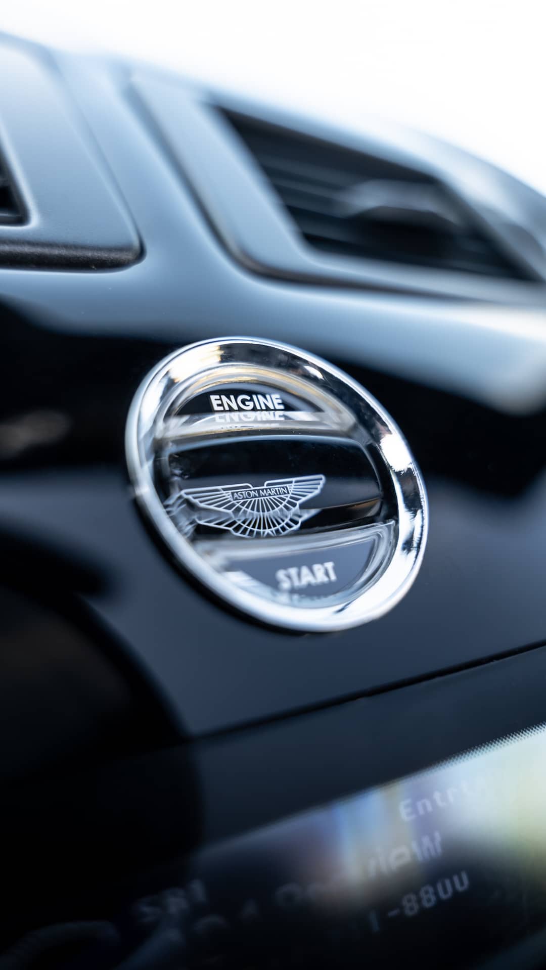 2015 Aston Martin V8 Vantage GT Roadster — photo 8