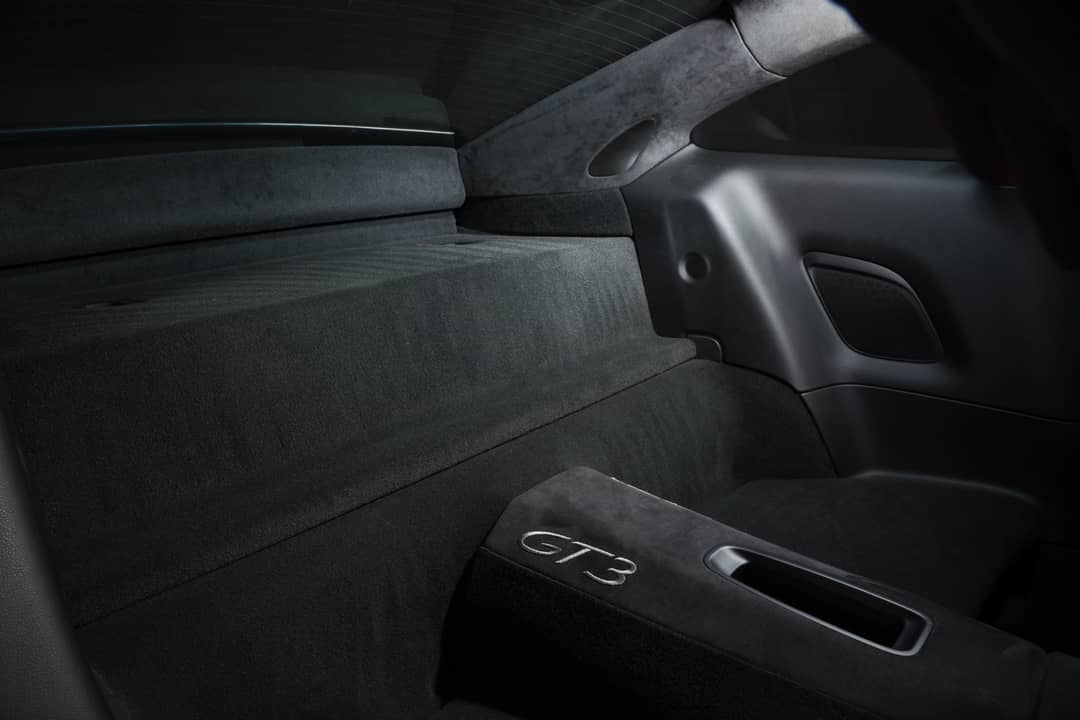 2015 Porsche 911 GT3 — photo 25