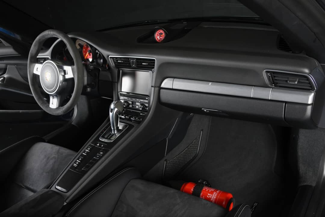2015 Porsche 911 GT3 — photo 29