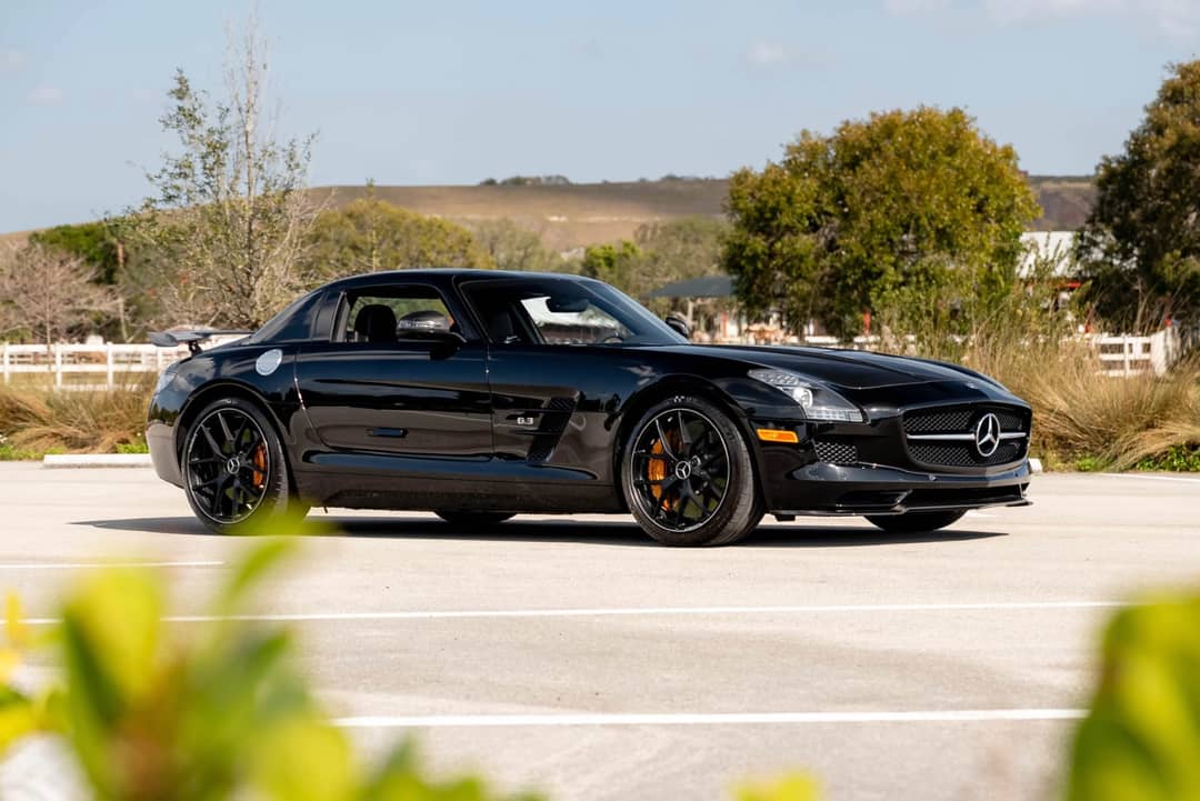 2015 Mercedes-Benz SLS AMG GT Final Edition — photo 11