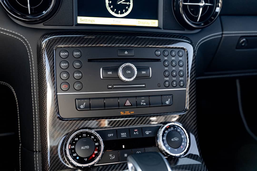 2015 Mercedes-Benz SLS AMG GT Final Edition — photo 40