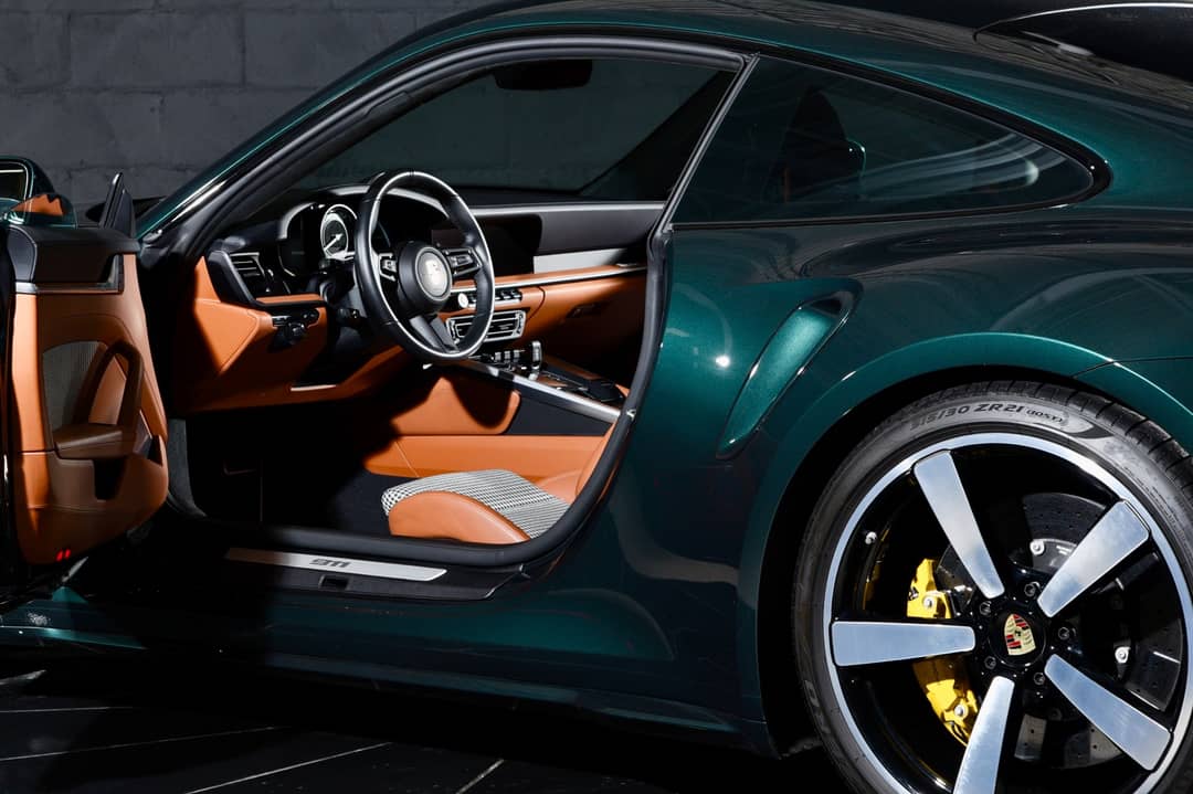2023 Porsche 911 Turbo S — photo 18