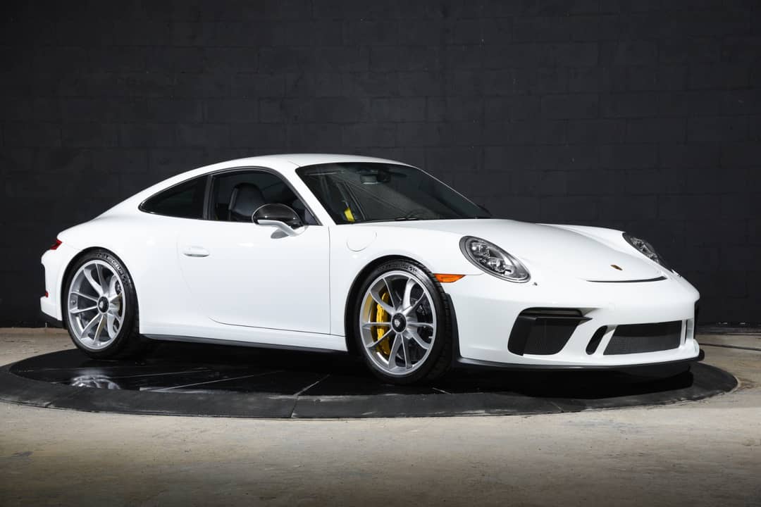 2018 Porsche 911 GT3 Touring — photo 2