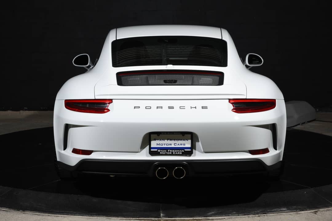 2018 Porsche 911 GT3 Touring — photo 12