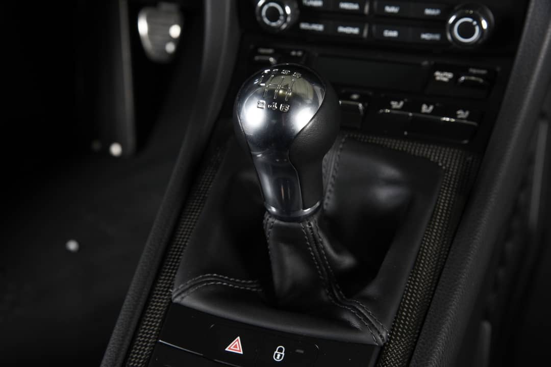 2018 Porsche 911 GT3 Touring — photo 22