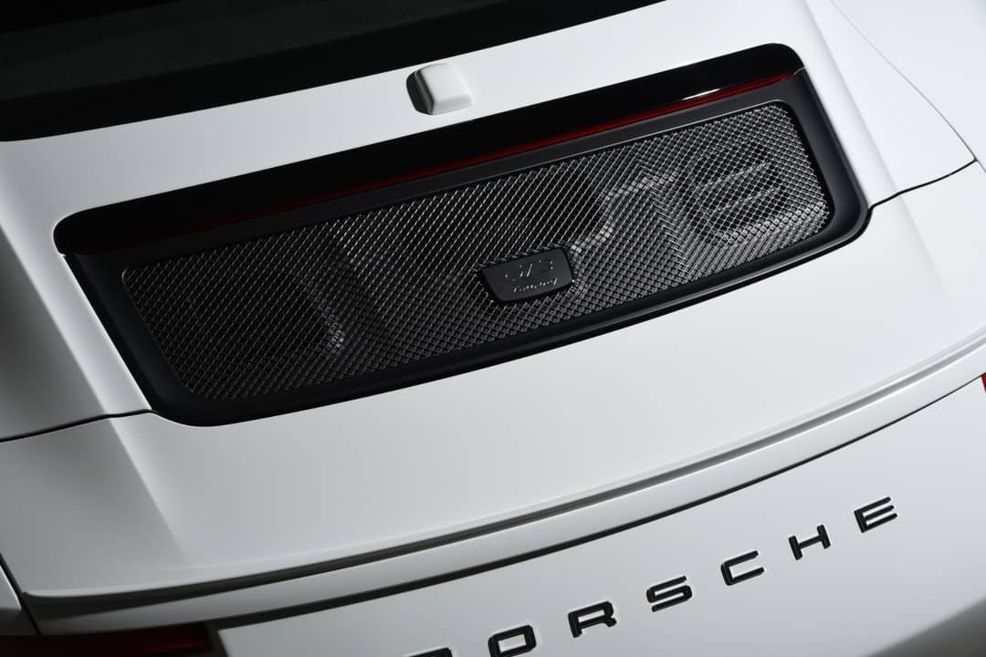 2018 Porsche 911 GT3 Touring — photo 42