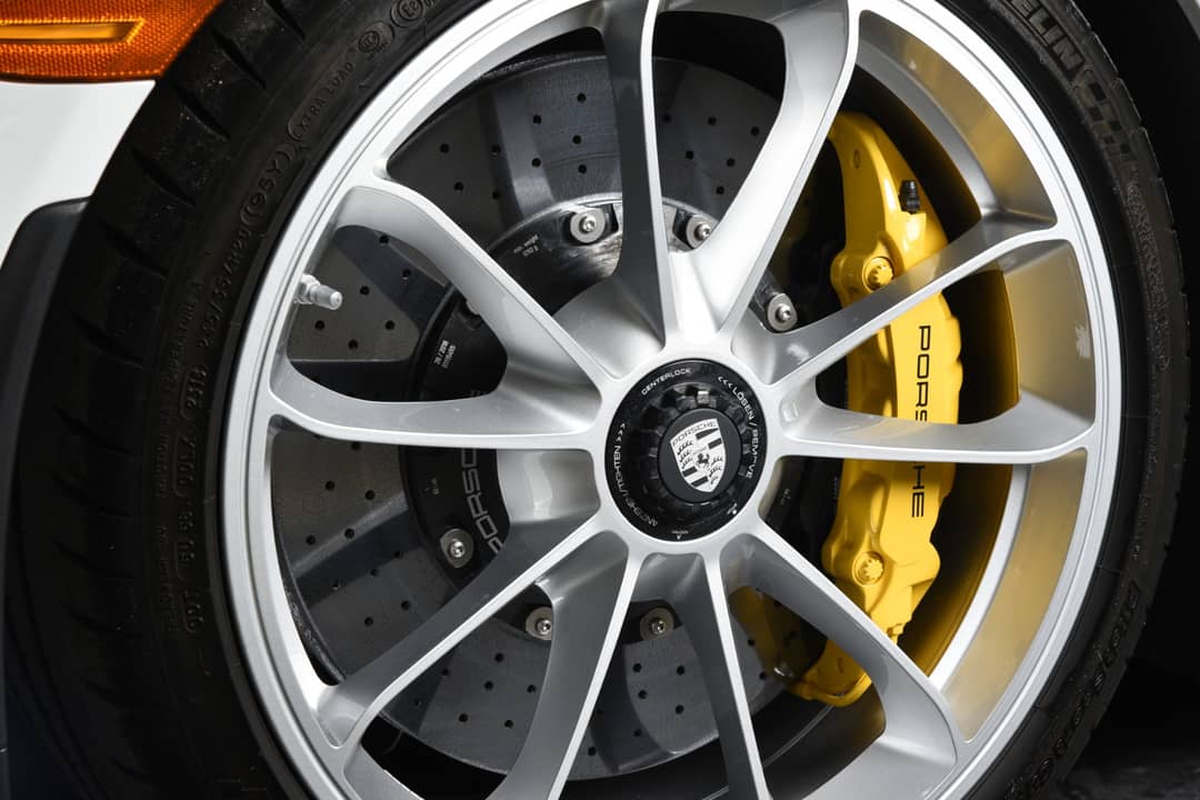 2018 Porsche 911 GT3 Touring — photo 47