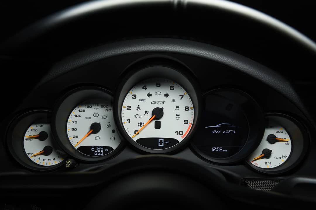 2018 Porsche 911 GT3 Touring — photo 7