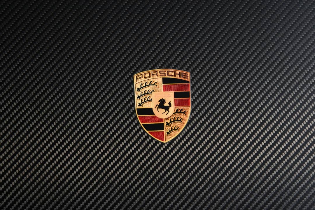 2011 Porsche 911 GT2 RS — photo 11