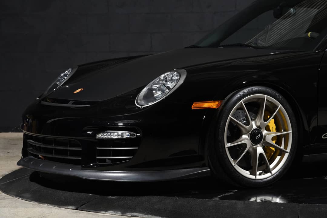 2011 Porsche 911 GT2 RS — photo 13