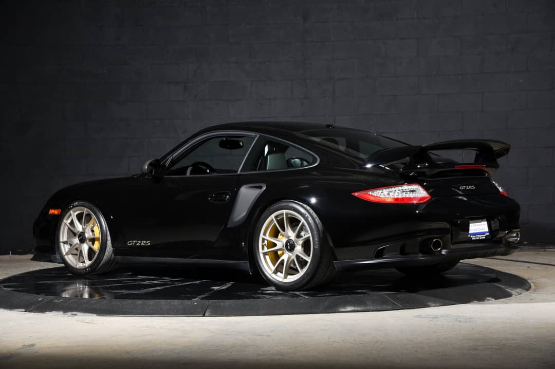 2011 Porsche 911 GT2 RS — photo 17
