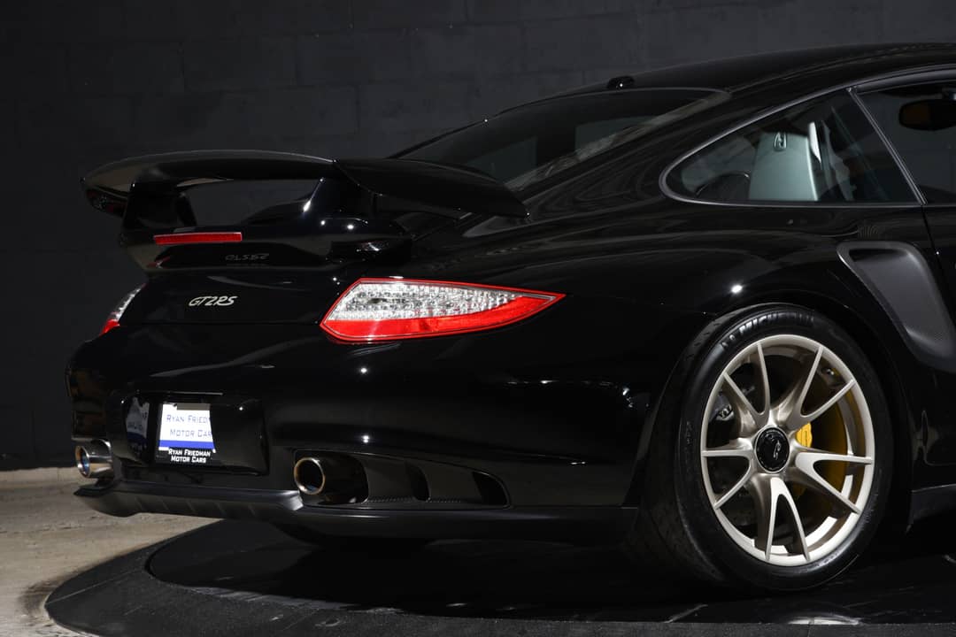 2011 Porsche 911 GT2 RS — photo 19