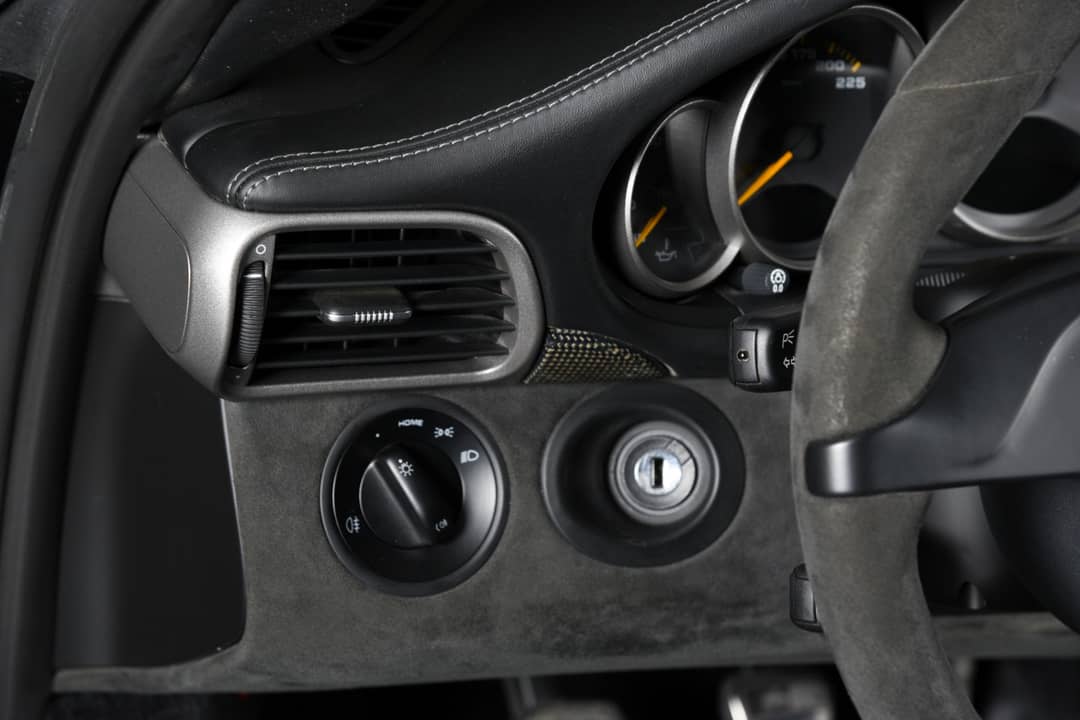 2011 Porsche 911 GT2 RS — photo 30