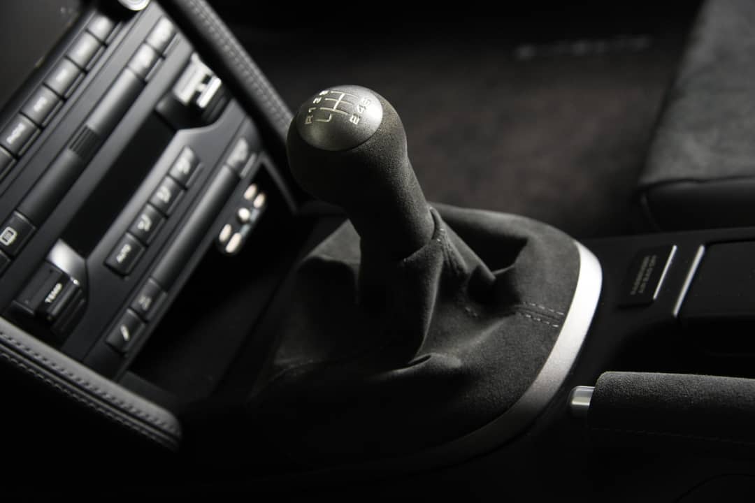 2011 Porsche 911 GT2 RS — photo 37