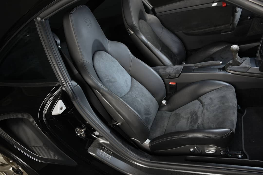 2011 Porsche 911 GT2 RS — photo 42
