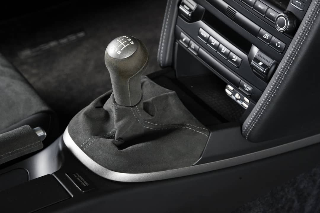 2011 Porsche 911 GT2 RS — photo 43