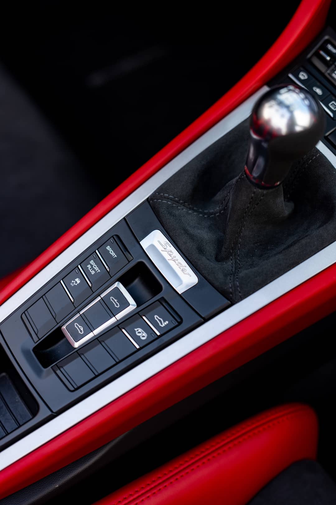 2016 Porsche Boxster Spyder — photo 21