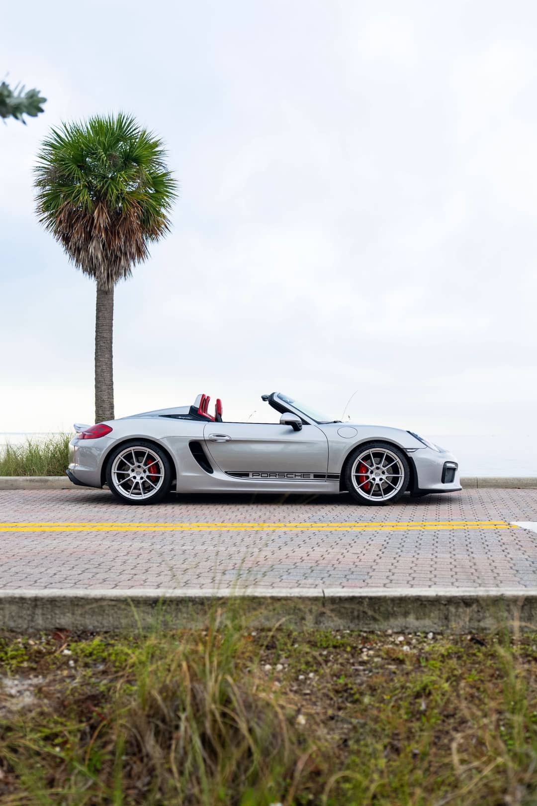 2016 Porsche Boxster Spyder — photo 4