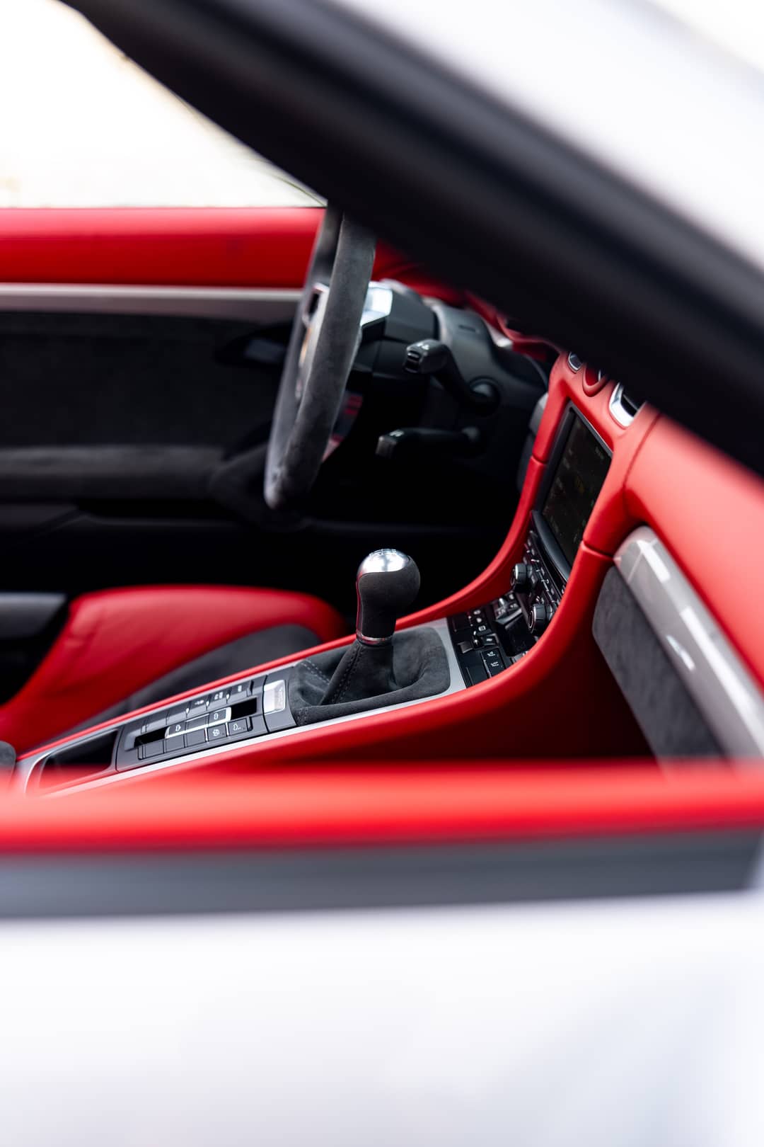 2016 Porsche Boxster Spyder — photo 7