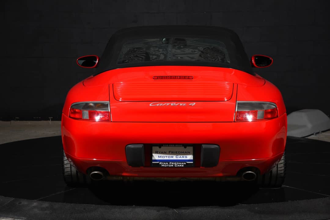 2000 Porsche 911 Carrera 4 — photo 12