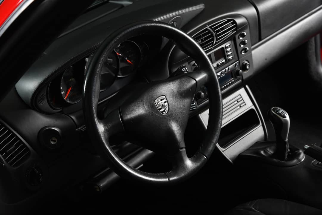 2000 Porsche 911 Carrera 4 — photo 5