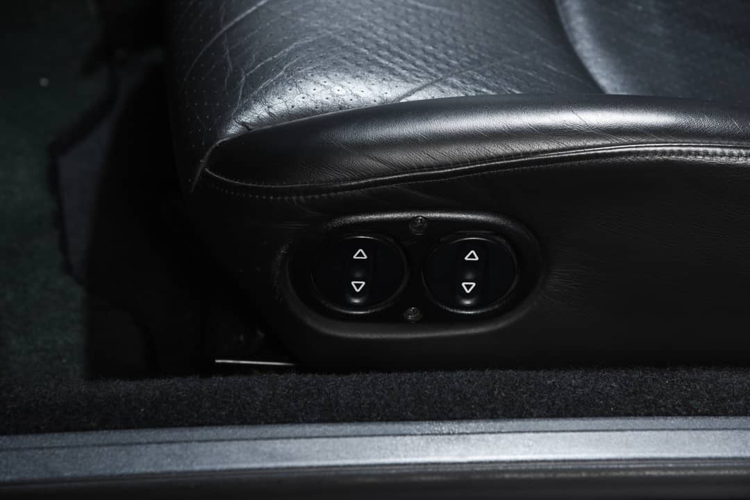 1996 Porsche 911 Turbo — photo 19