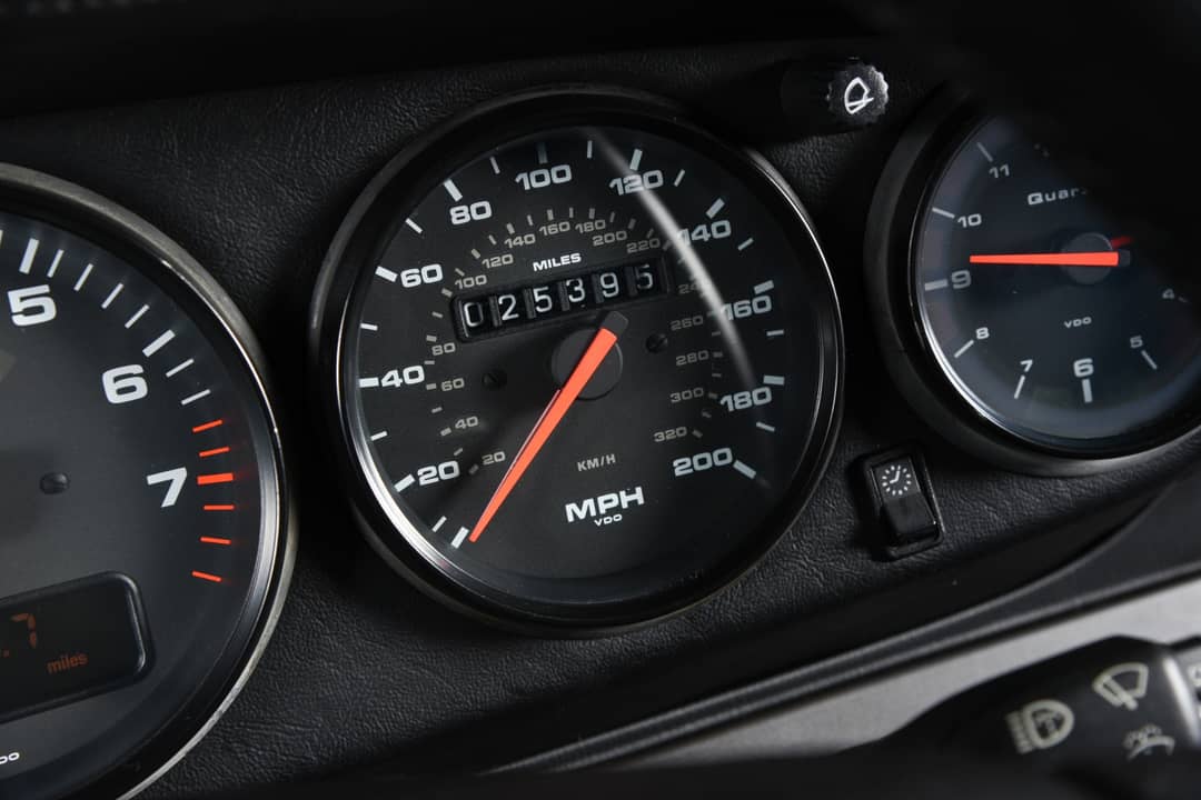 1996 Porsche 911 Turbo — photo 21