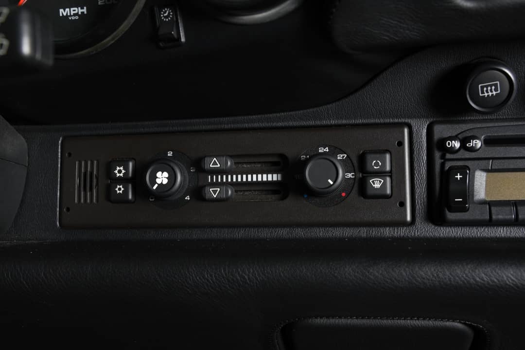 1996 Porsche 911 Turbo — photo 23