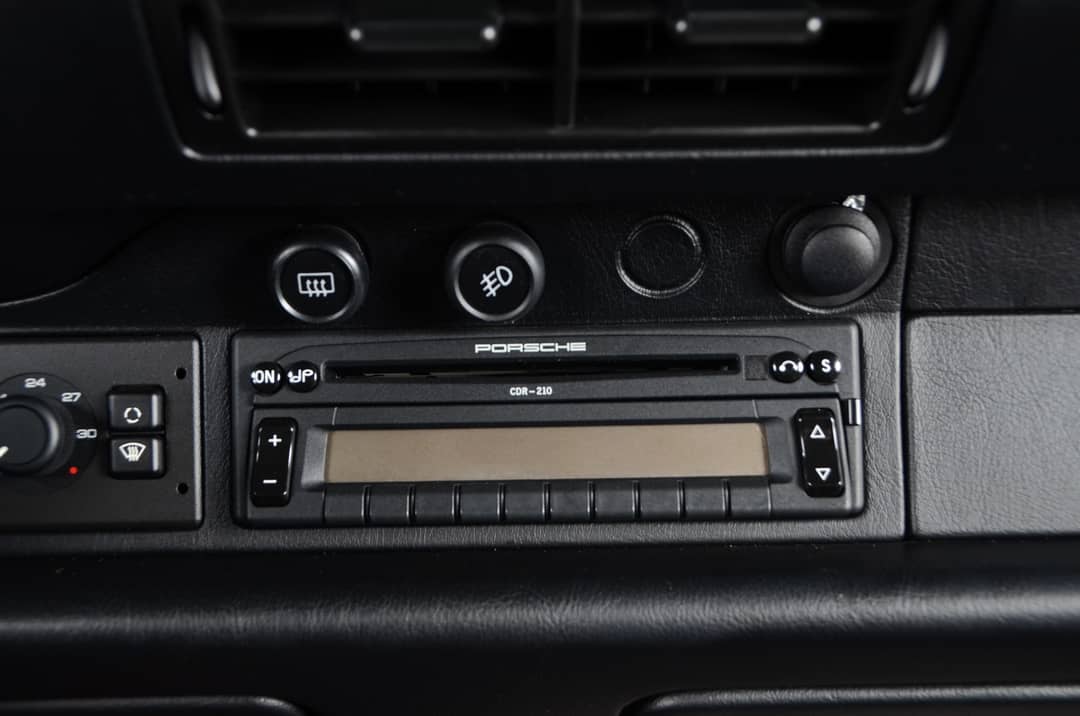 1997 Porsche 911 Carrera — photo 35