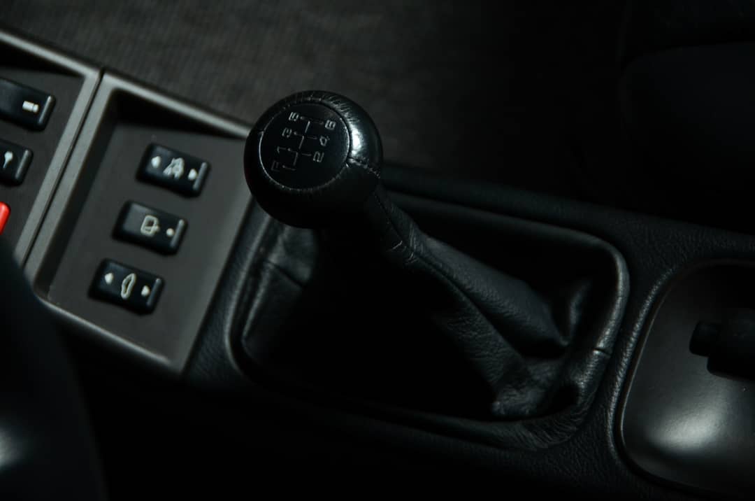 1997 Porsche 911 Carrera — photo 37