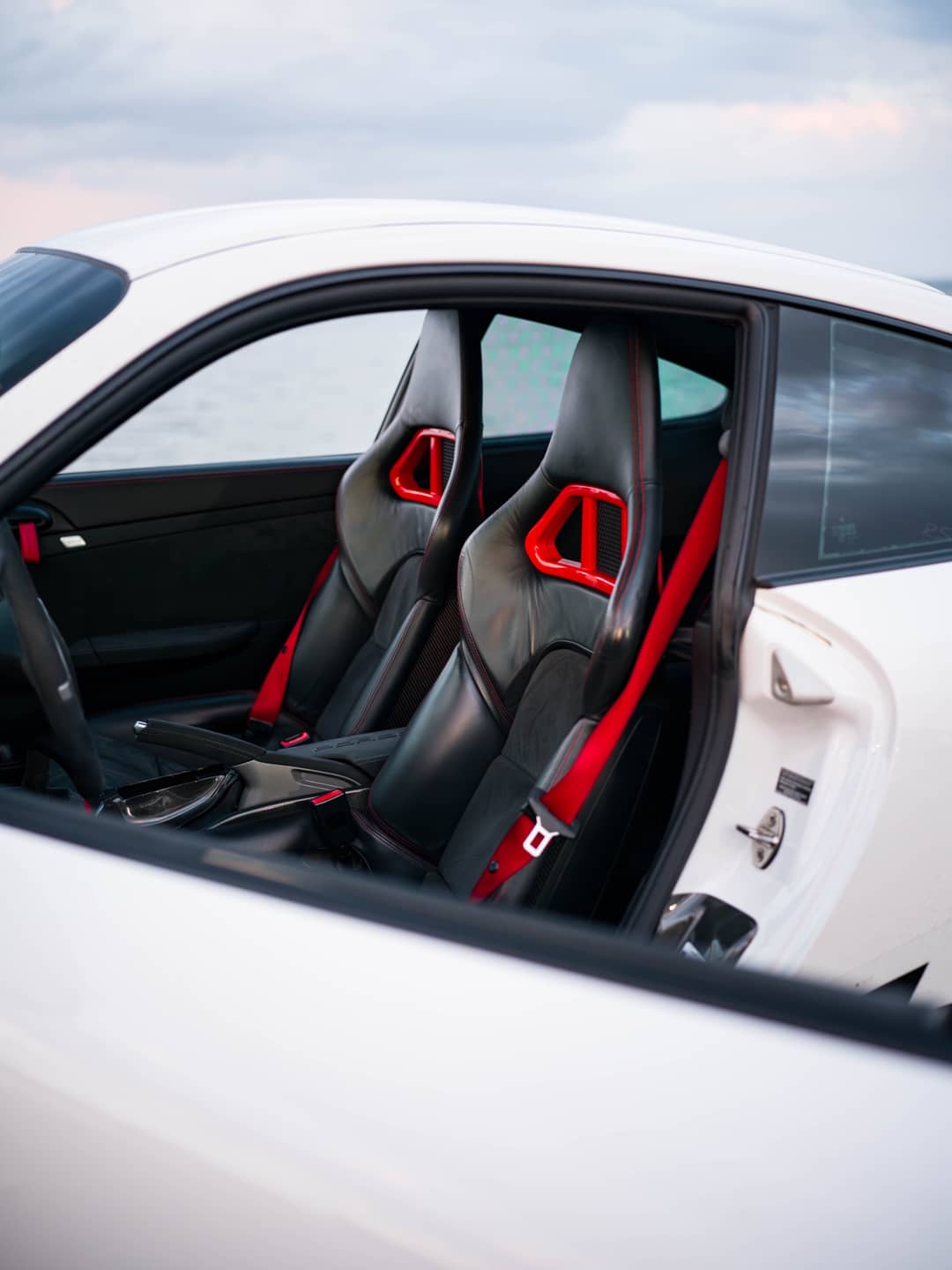 2010 Porsche 911 GT3 RS — photo 9